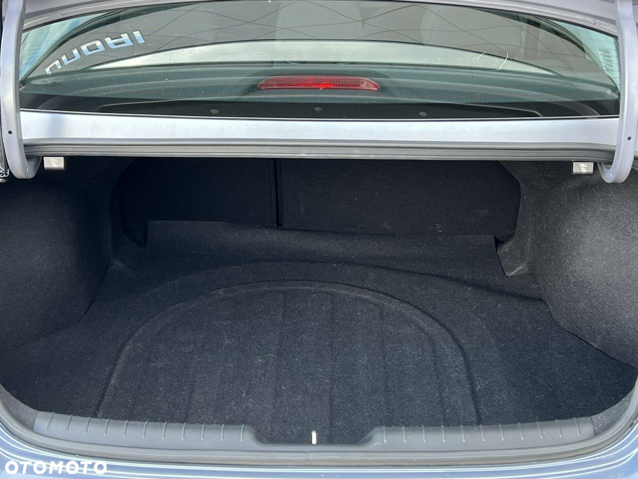 Hyundai Elantra - 37