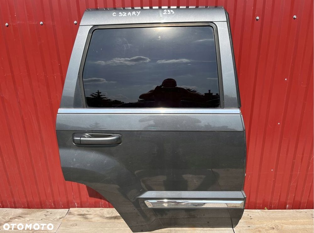 JEEP GRAND CHEROKEE WK WH DRZWI PDM IGŁY W KOLOR - 1