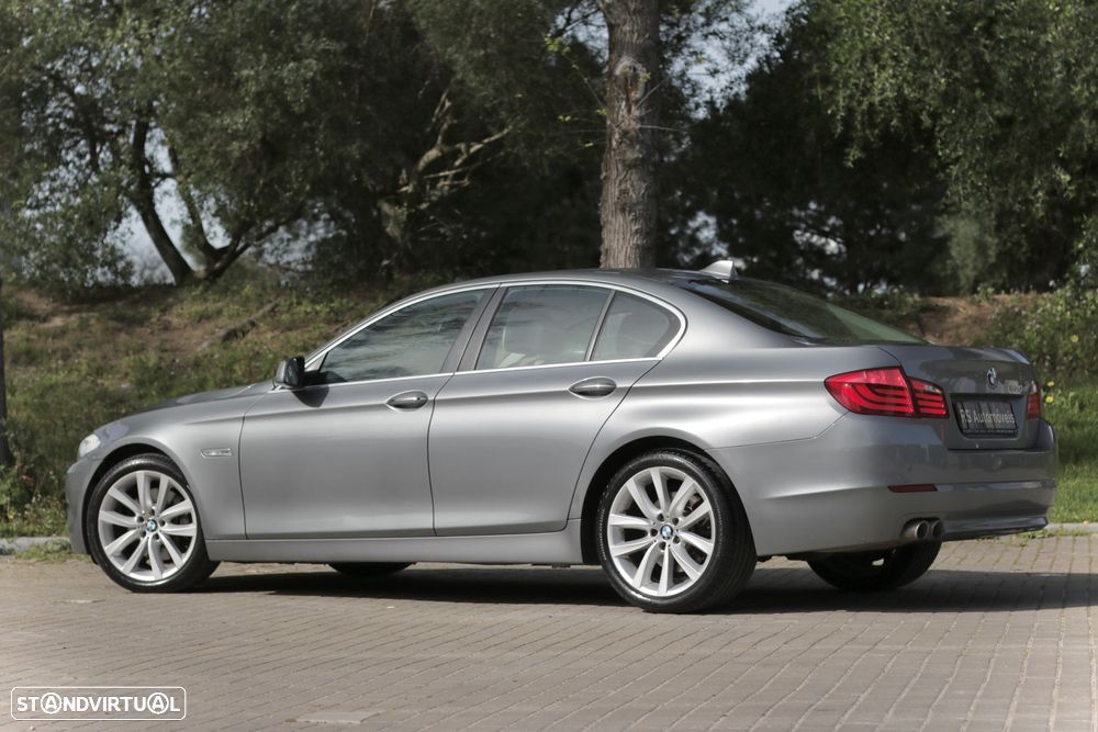 BMW 530 d Auto - 13