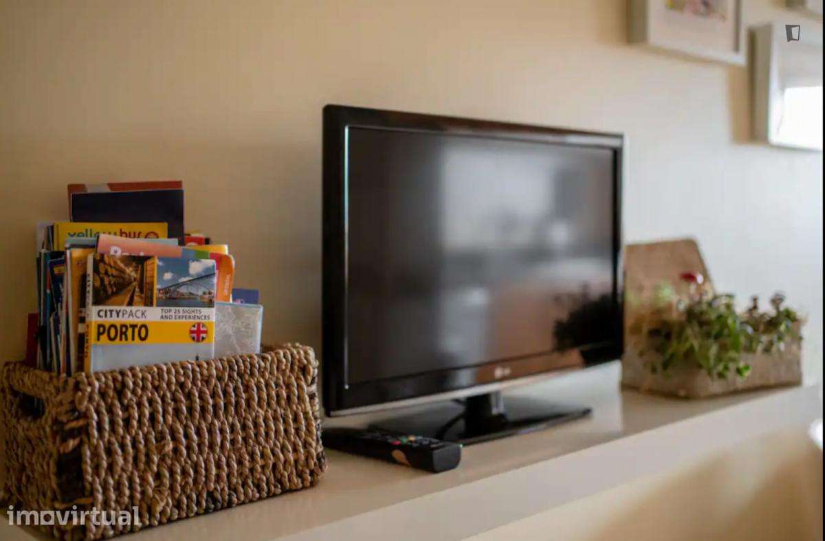 Apartamento com 1 quartos - localizado em Cedofeita Porto - Grande imagem: 3/22