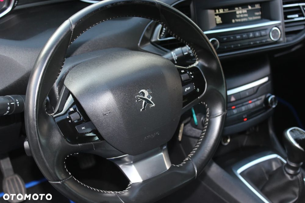 Peugeot 308 BlueHDi 100 Stop & Start Active Pack - 11