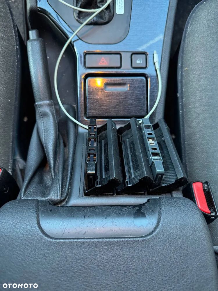 BMW Seria 5 520i - 11