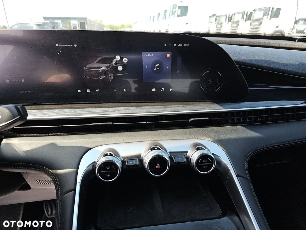 Omoda 9 1.5 Super Hybrid Exclusive AWD - 14