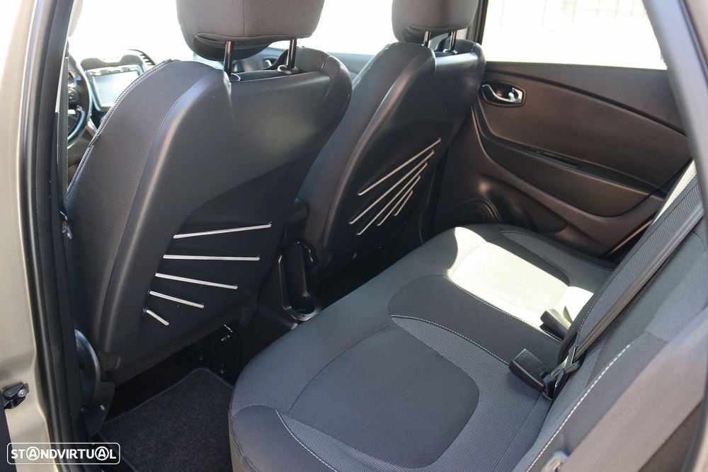 Renault Captur 1.5 dCi Exclusive - 33