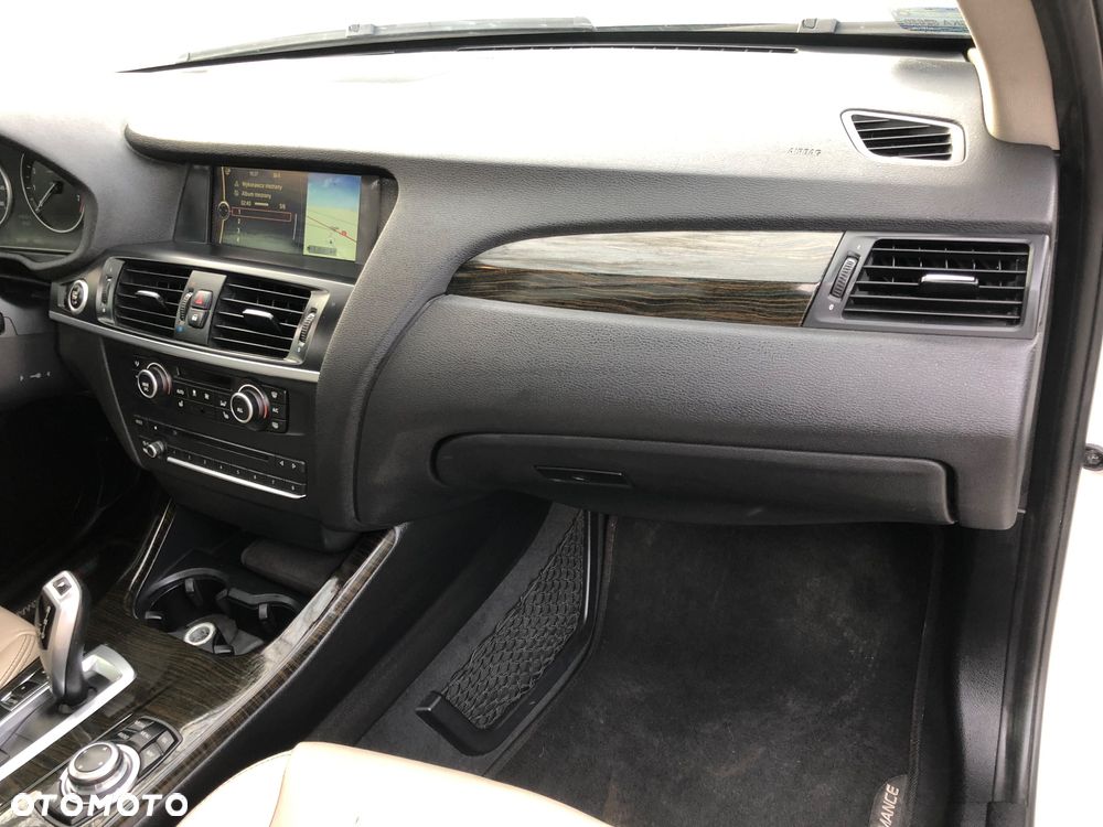 BMW X3 xDrive28i Sport-Aut - 11