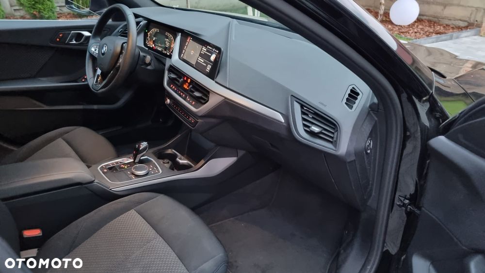 BMW Seria 1 116i Sport Line - 10