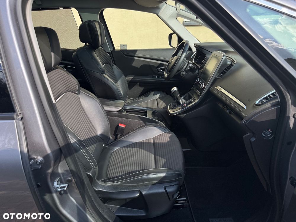 Renault Grand Scenic Energy TCe 130 S&S Bose Edition - 34