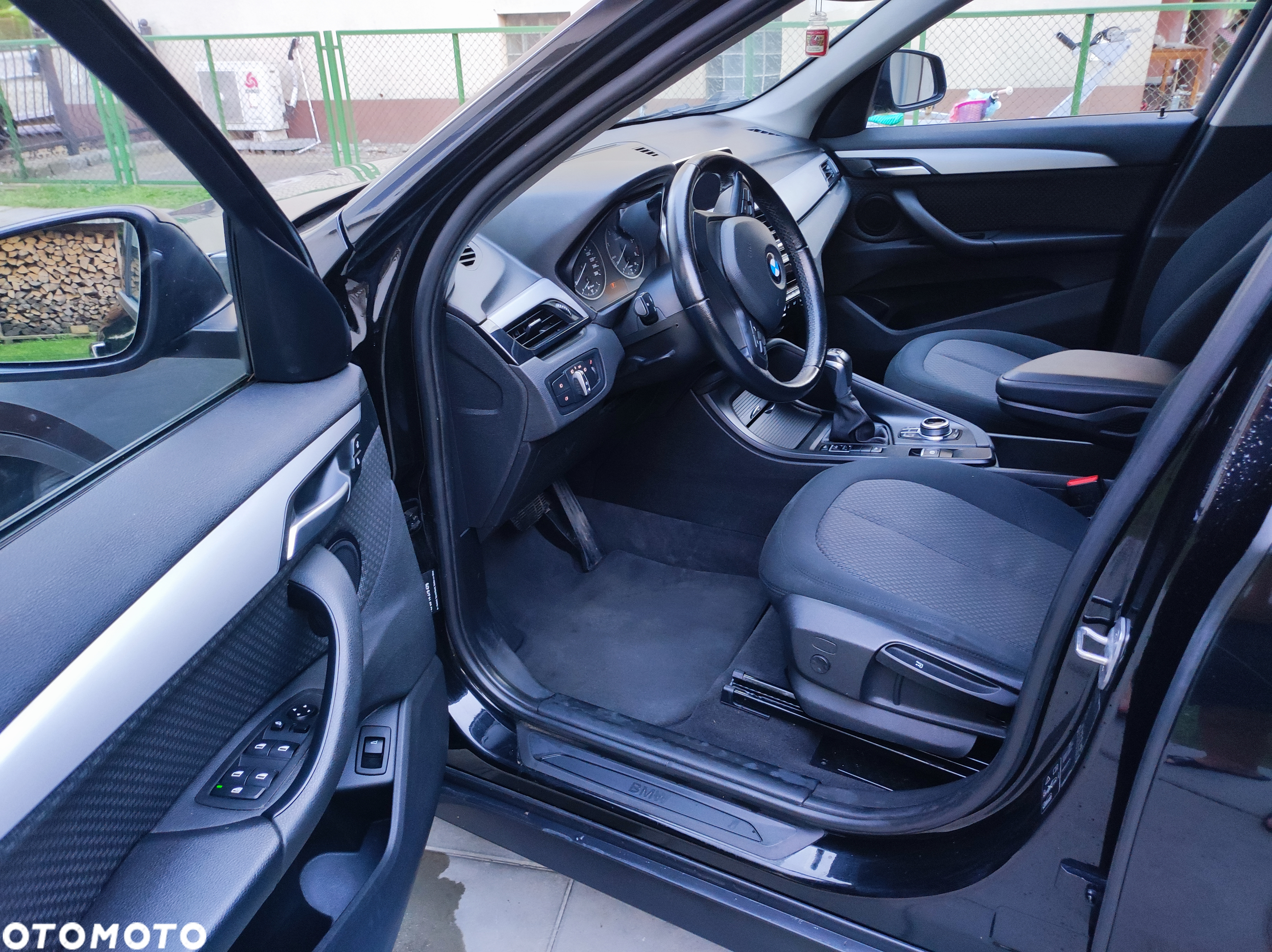 BMW X1 xDrive20d Advantage - 8