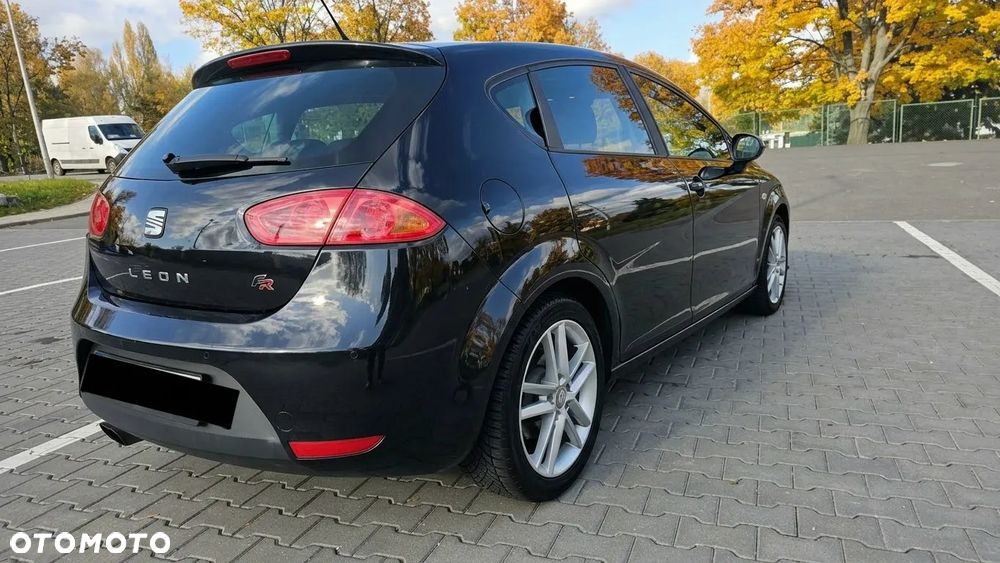 Seat Leon 2010 photo 4