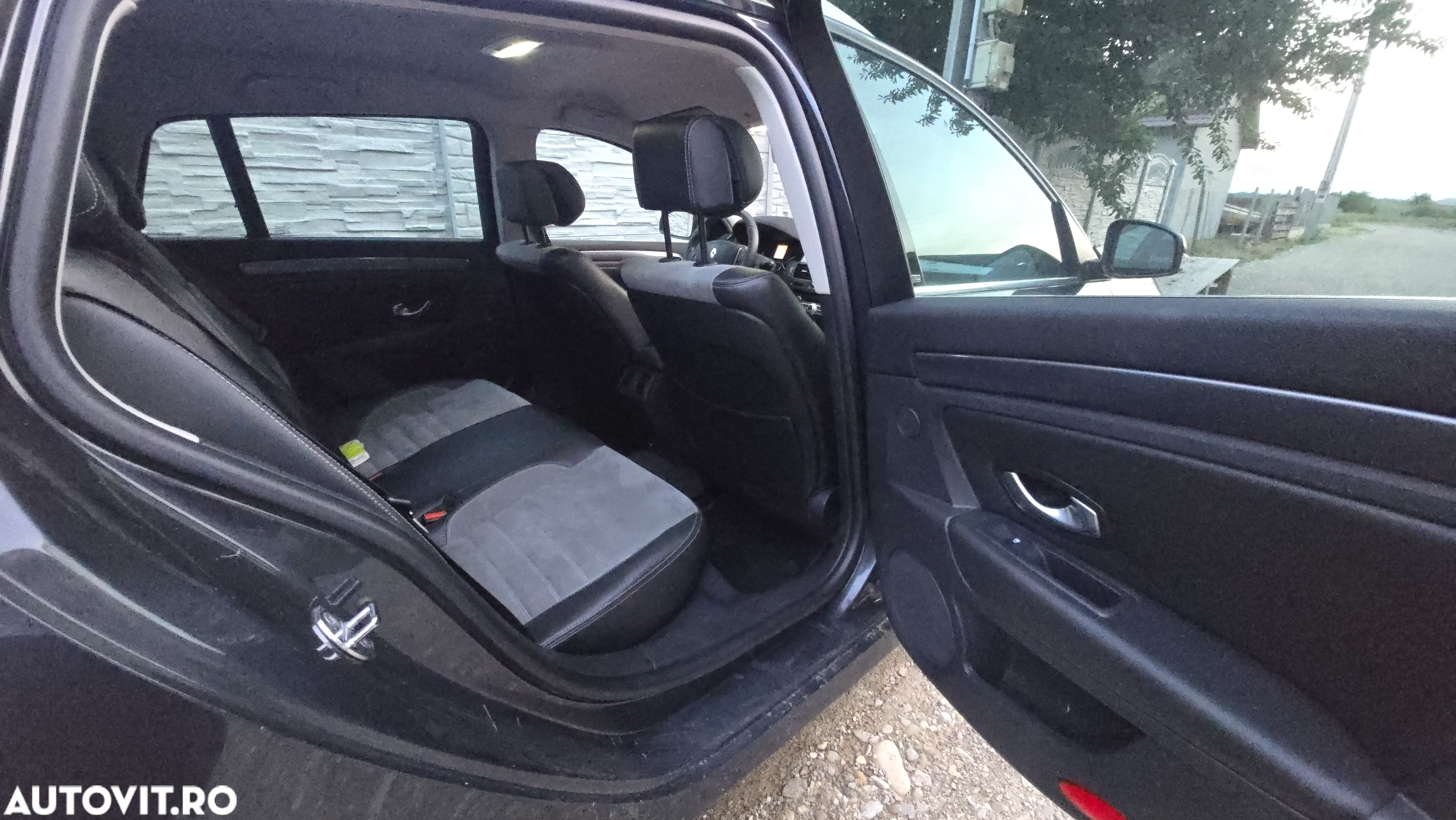 Renault Laguna 2.0dCi CVA Aut - 4