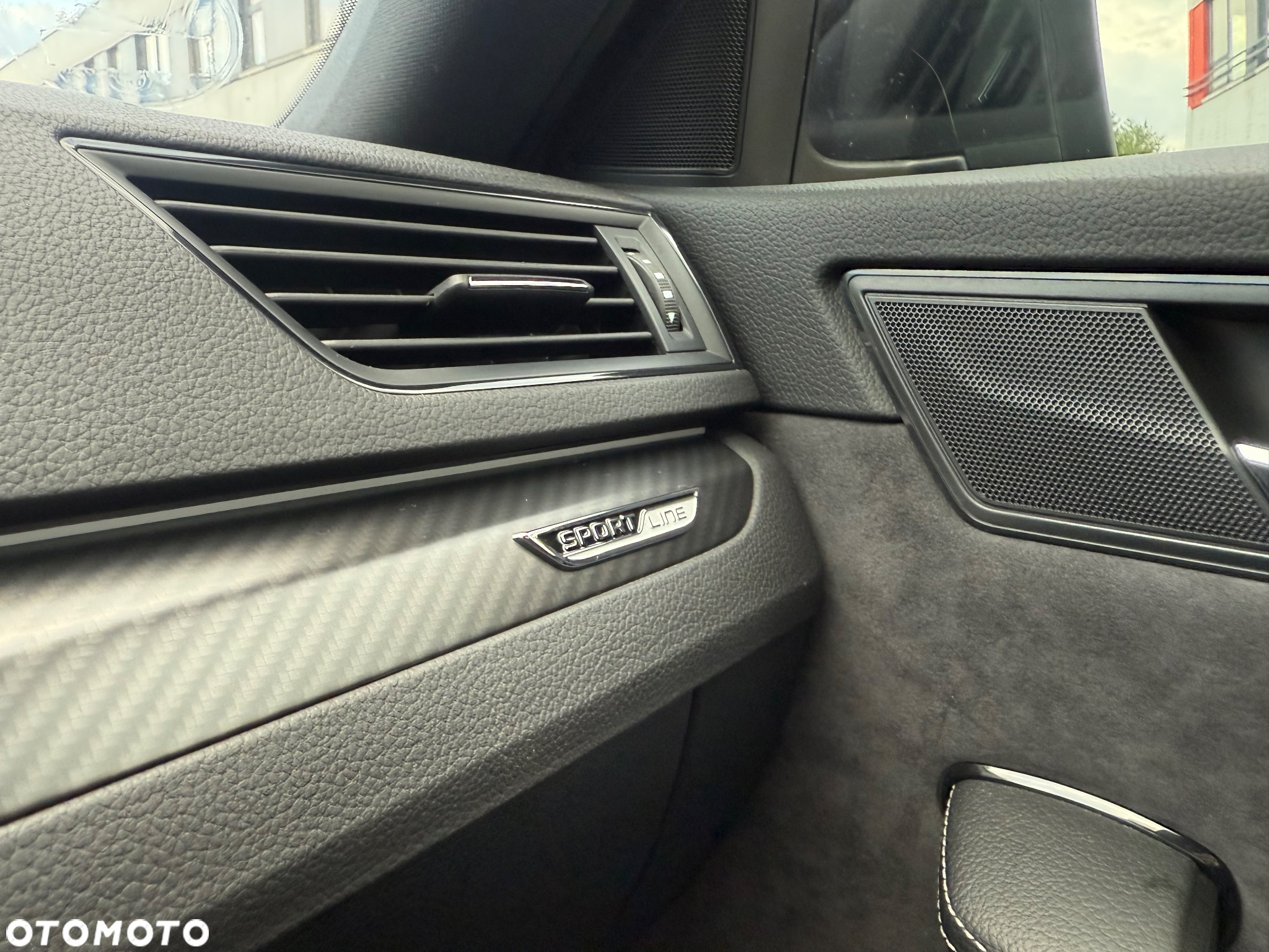 Skoda Superb 1.5 TSI iV DSG Sportline - 32