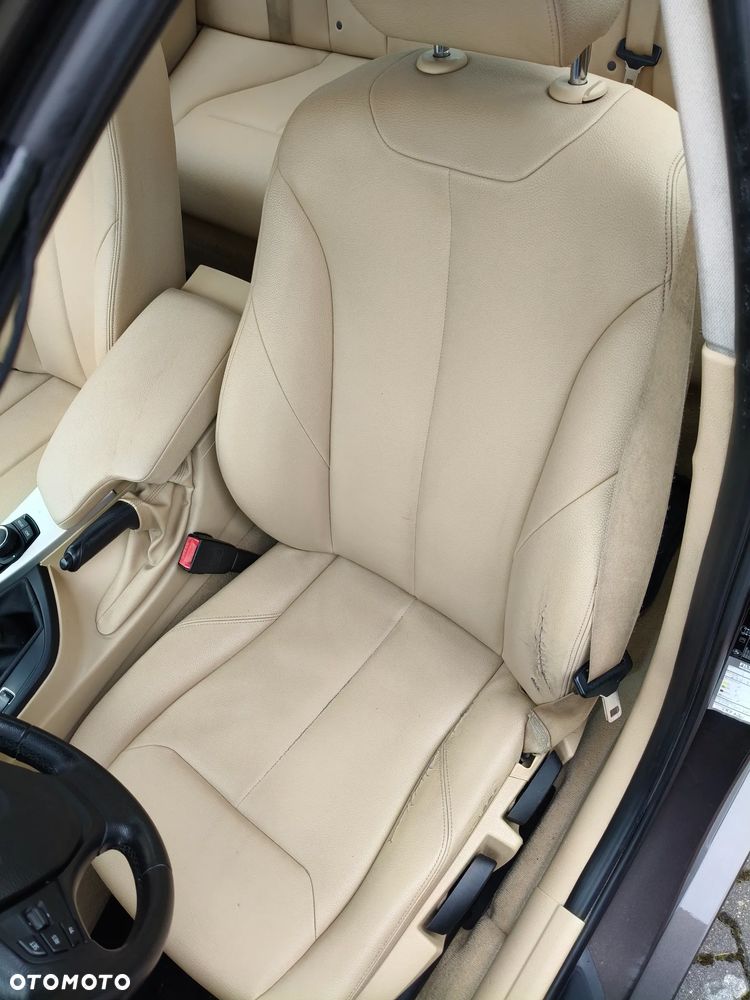 BMW Seria 3 316d - 11