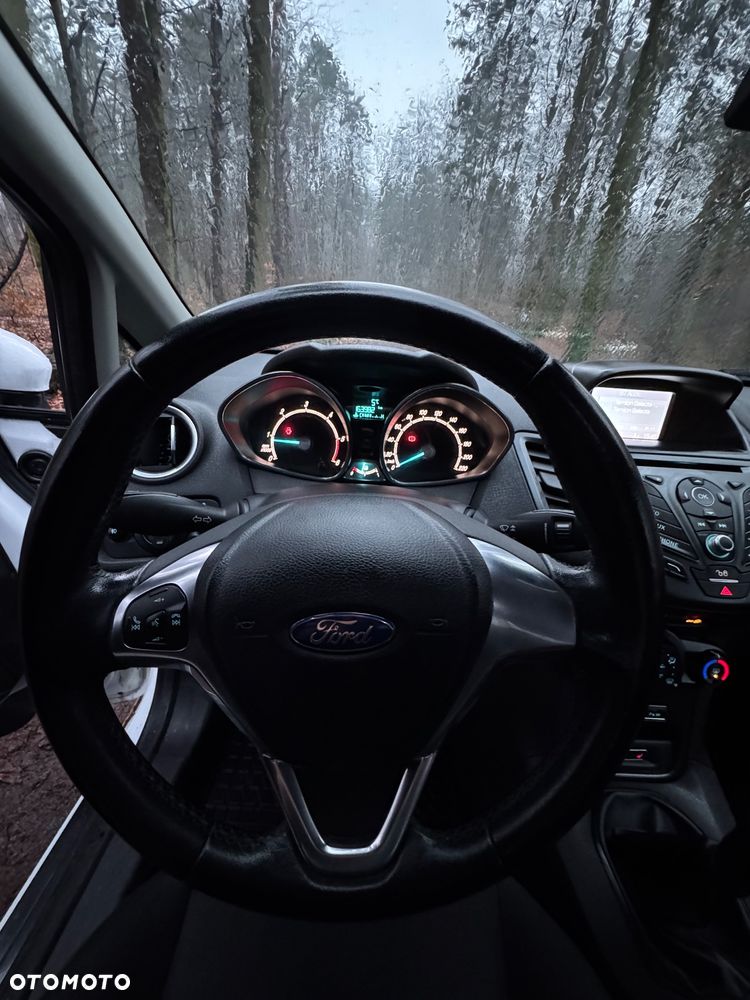 Ford Fiesta - 14