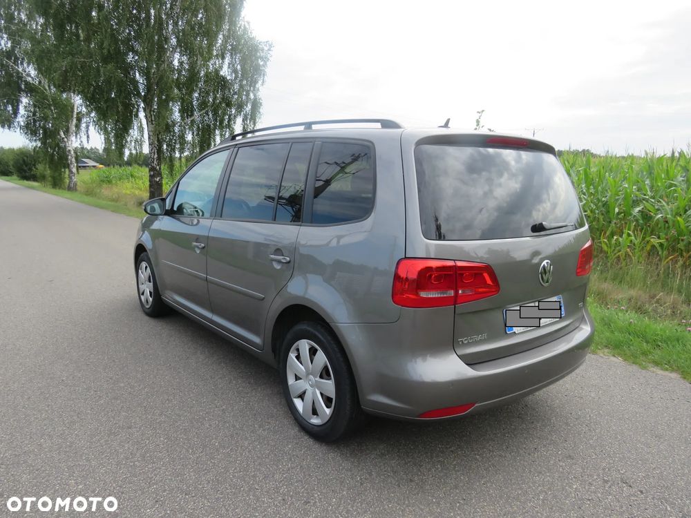 Volkswagen Touran 1.6 TDI DPF BlueMotion Technology MATCH - 6