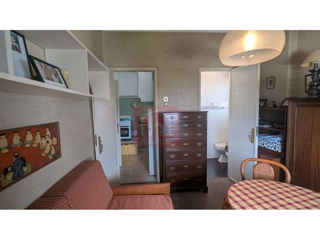Apartamento T3 na Estrada da Luz, Benfica - Grande imagem: 3/38