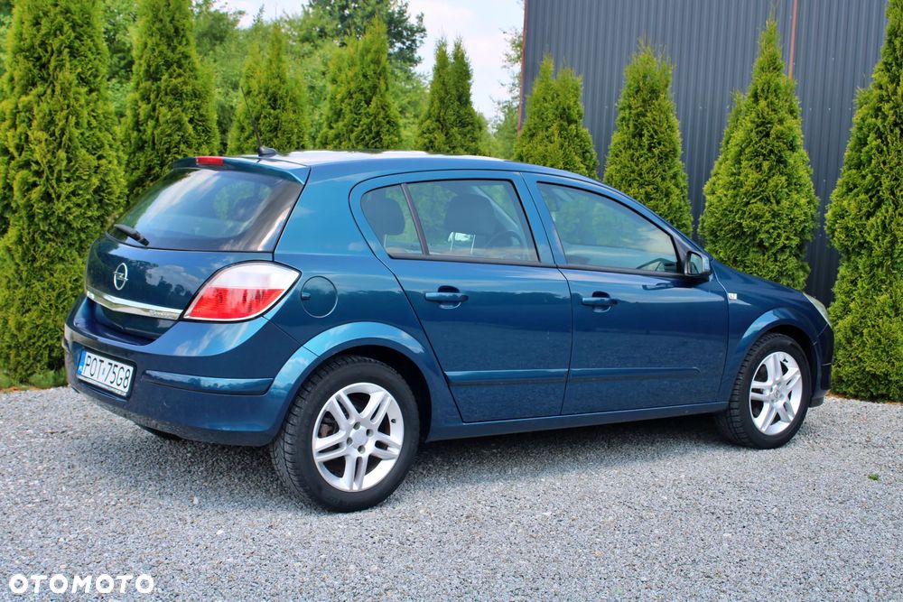 Opel Astra 1.6 - 13
