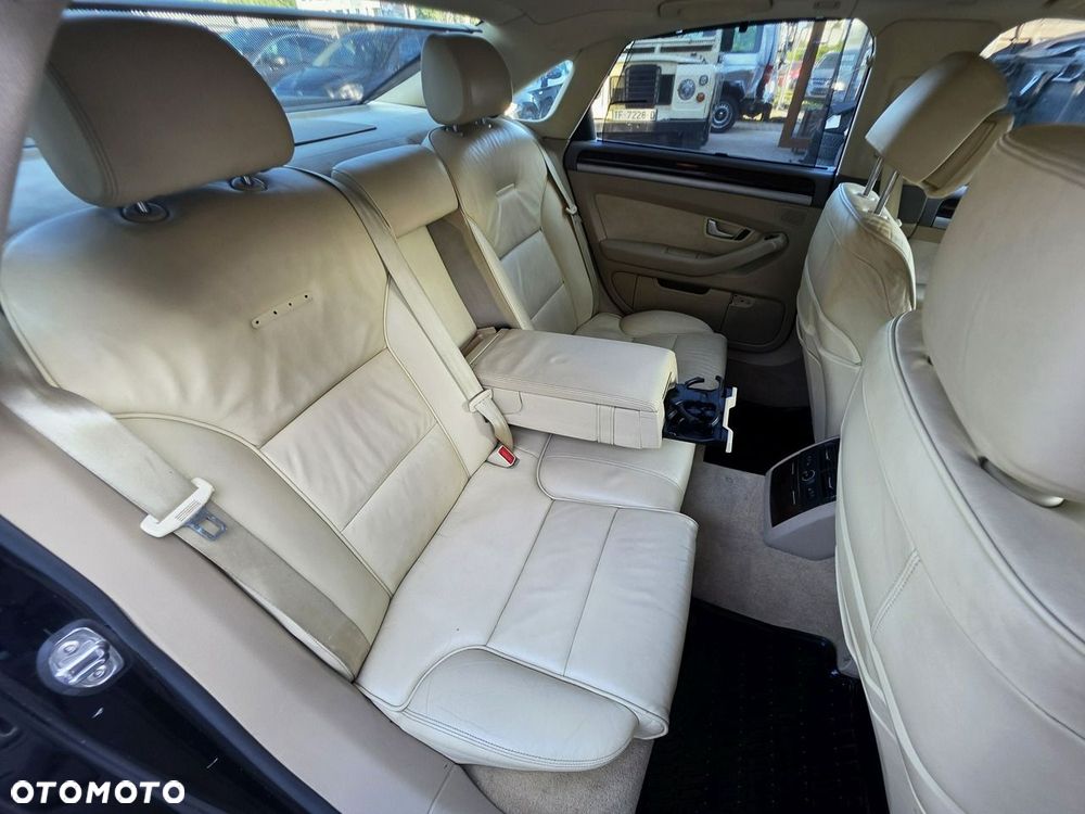 Audi A8 3.2 FSI Quattro Tiptr - 21