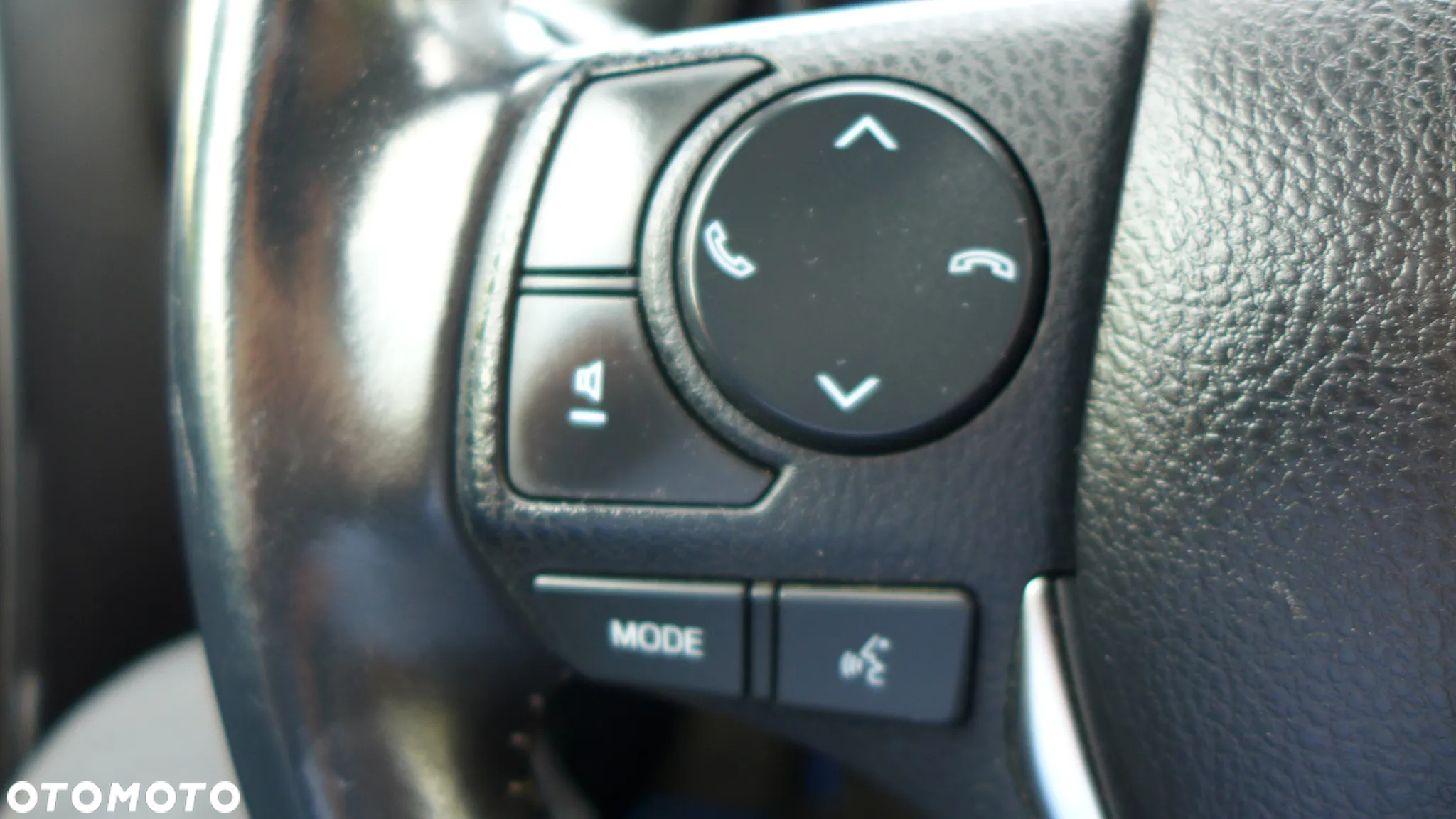 Toyota Auris 1.2 T Dynamic MS - 15