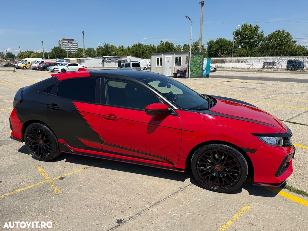 Honda Civic 1.5 VTEC Turbo CVT Sport - 9