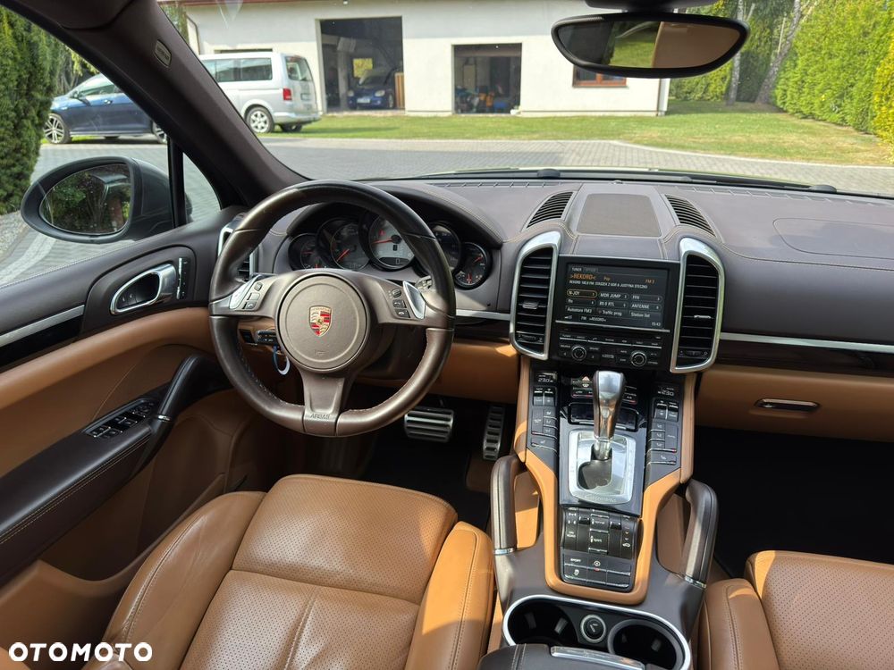 Porsche Cayenne S Diesel - 14