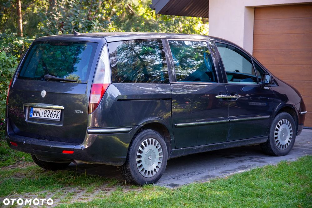 Lancia Phedra - 8