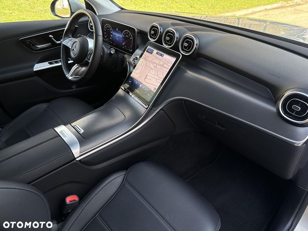 Mercedes-Benz GLC - 11