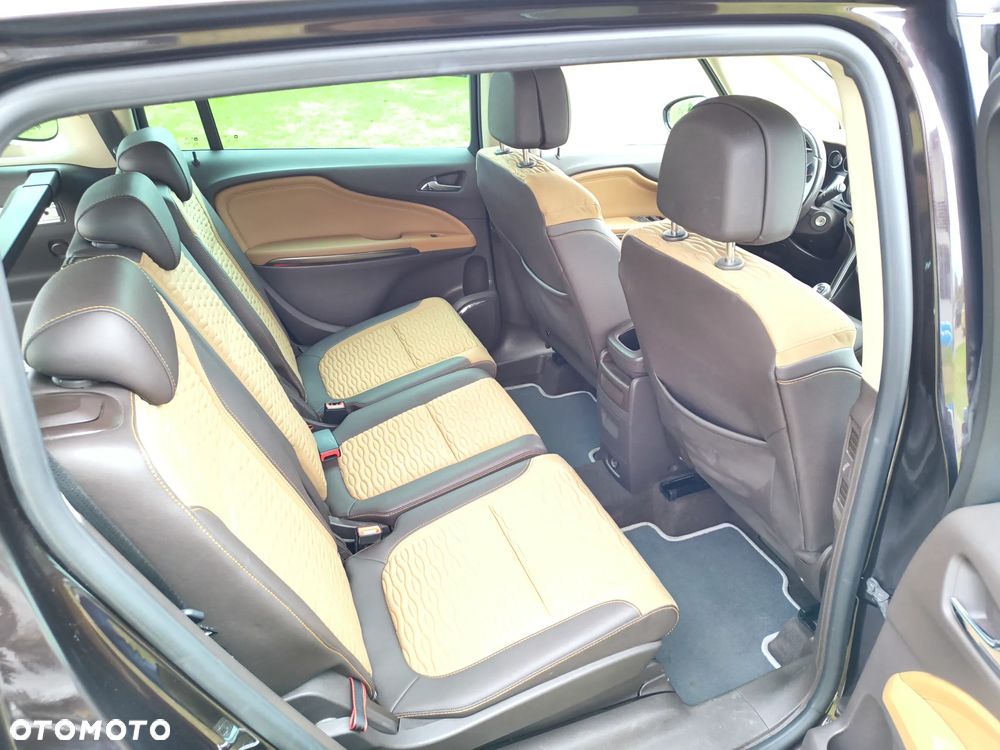 Opel Zafira Tourer 2.0 CDTI Edition - 18