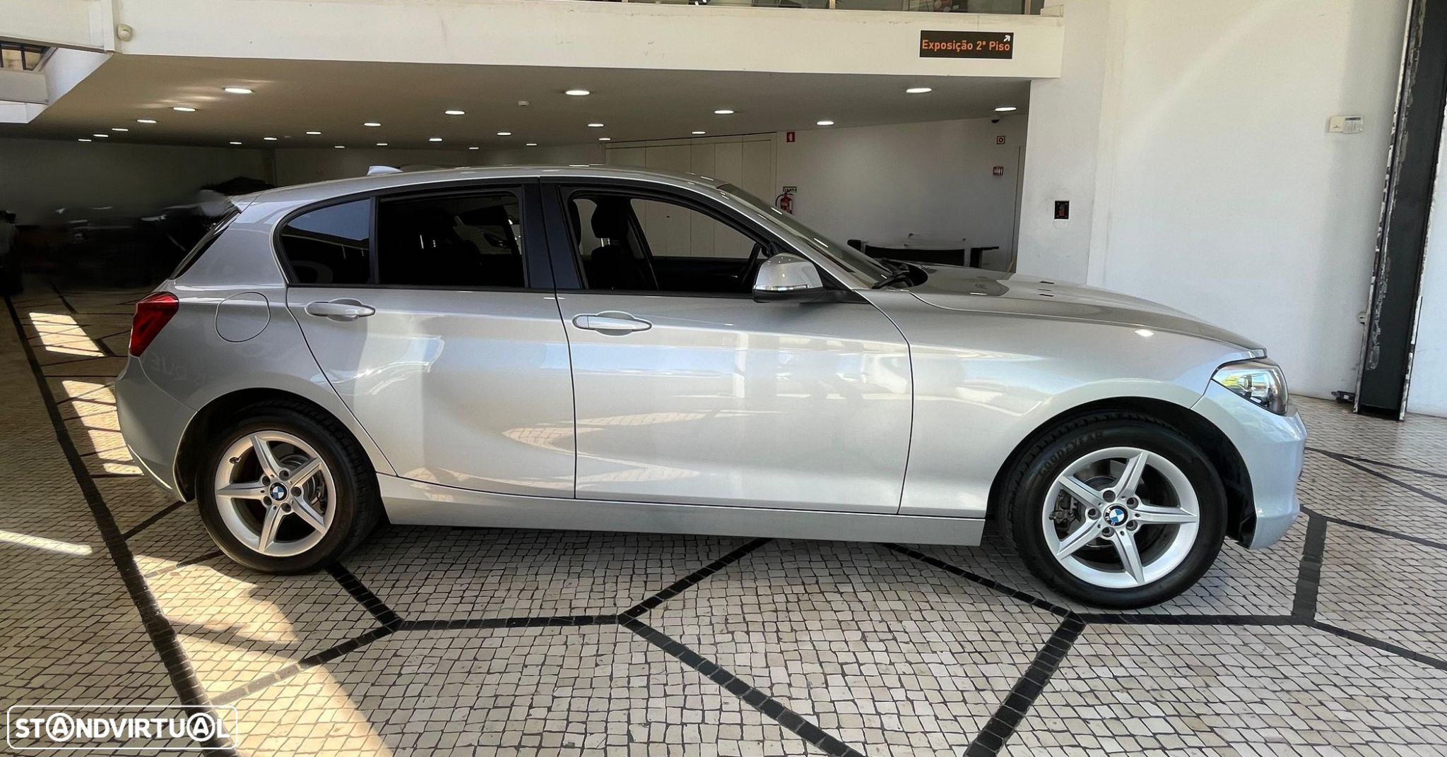 BMW 116 d EfficientDynamics - 15