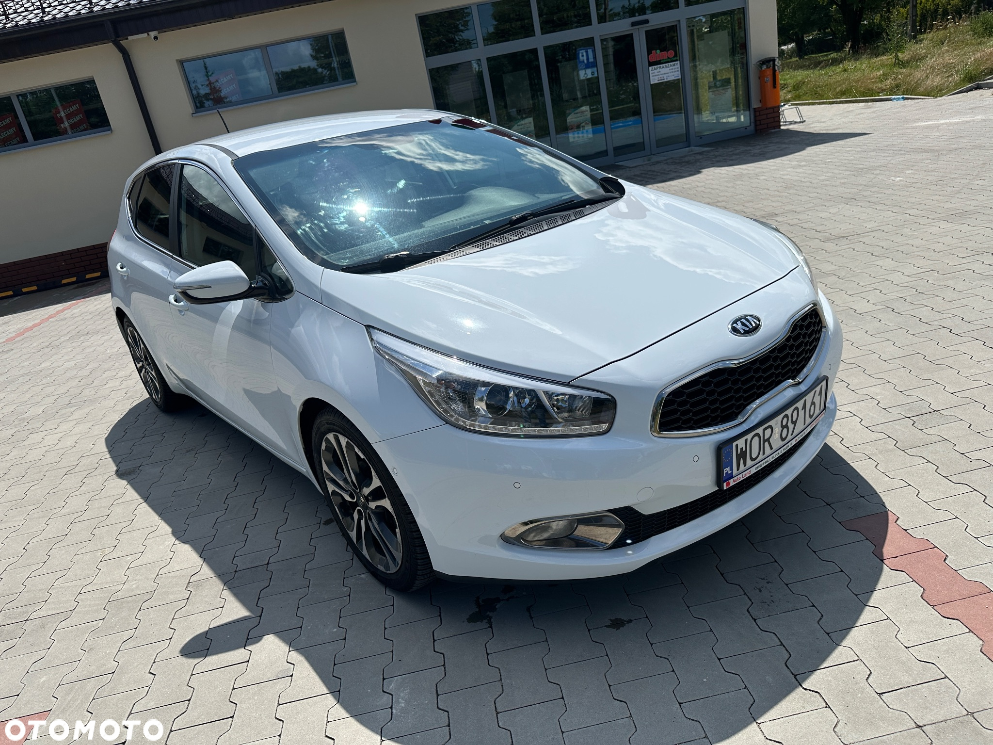 Kia Ceed 1.6 CRDi 128 Vision - 17