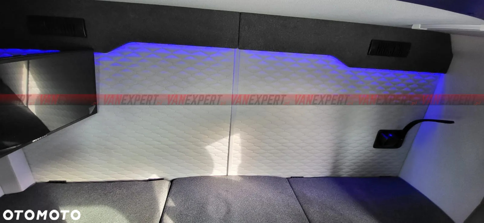 Iveco 70C A8 - MIĘDZYNARODÓWKA MAX - 17
