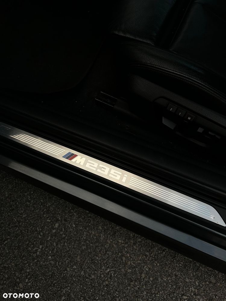 BMW Seria 2 M235i sport - 11