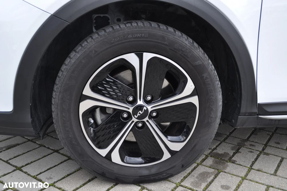 Kia XCeed 1.6 GDI 6DCT PHEV Vision - 9
