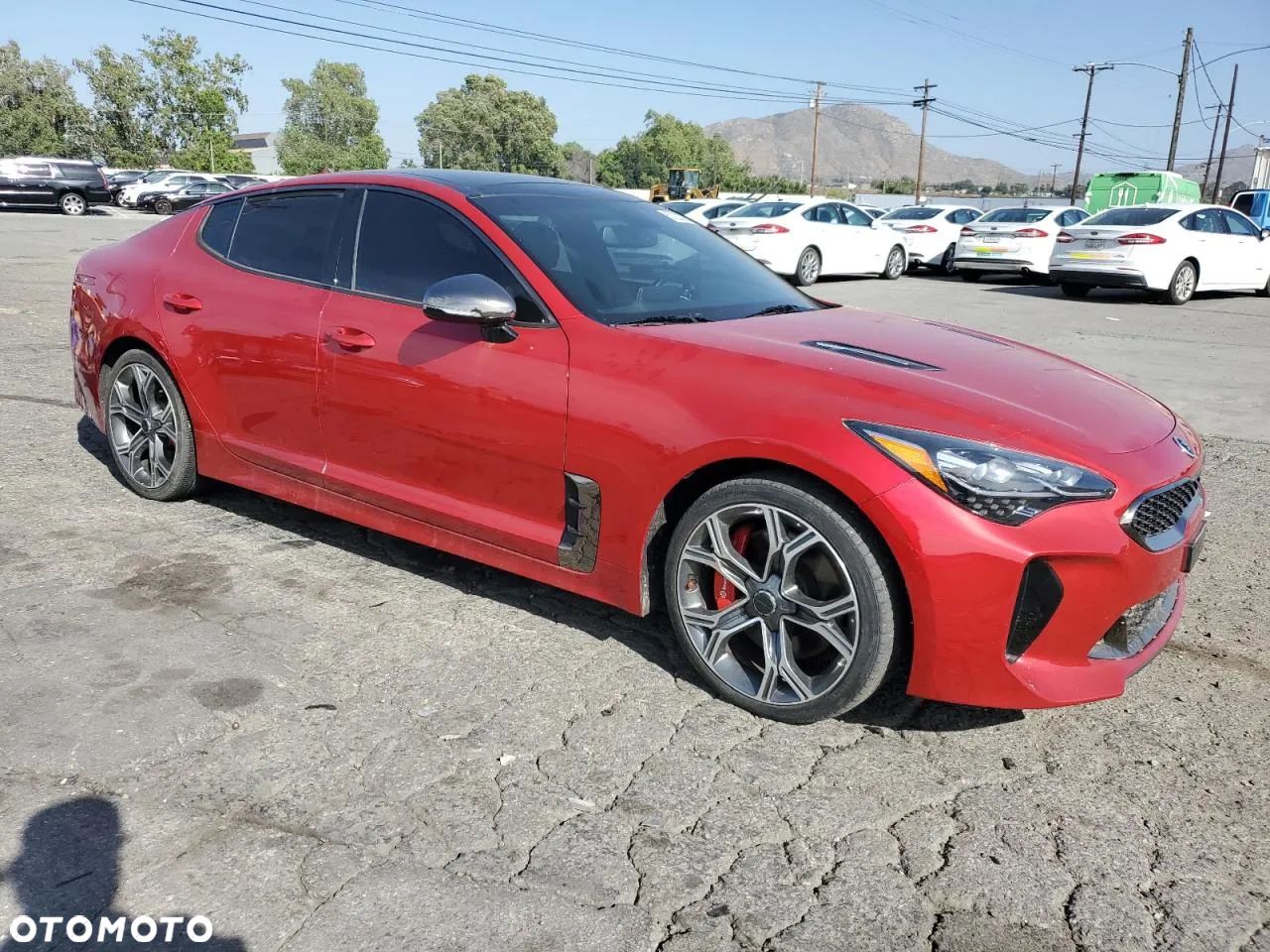 Kia Stinger - 1