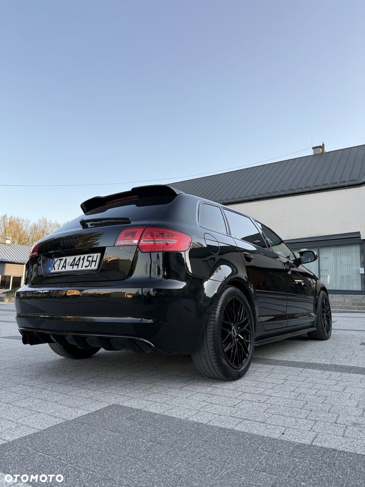 Audi A3 Sportback - 6