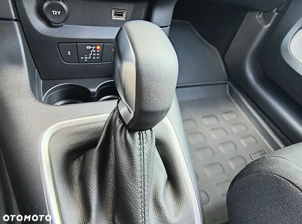 Citroën C3 1.2 PureTech Max EAT6 - 20