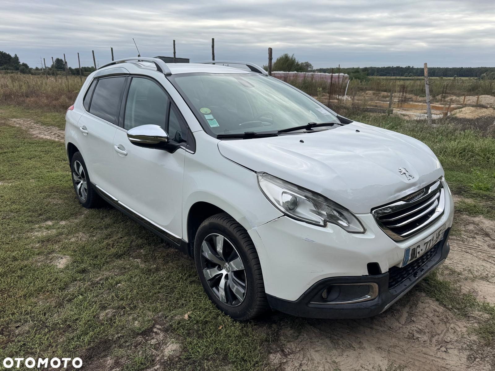 Peugeot 2008 e-HDi FAP 115 STOP & START Allure - 10