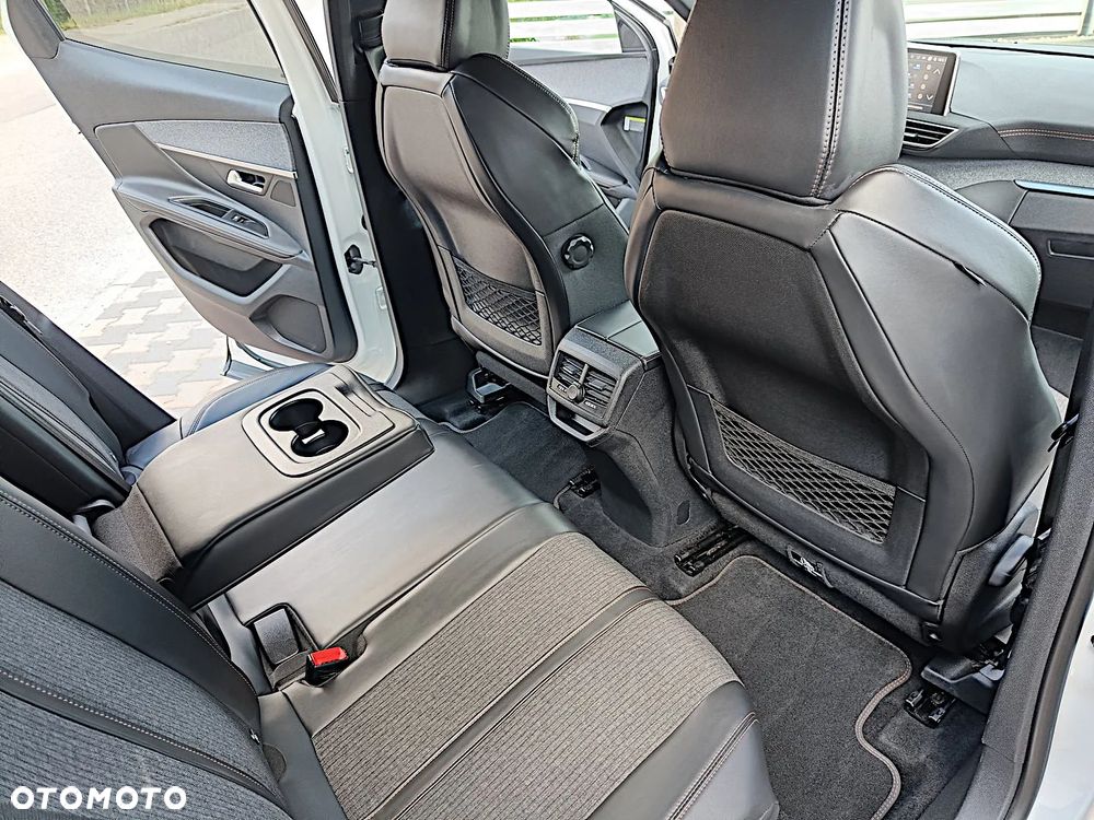 Peugeot 3008 BlueHDi 130 Stop & Start Allure Pack - 25