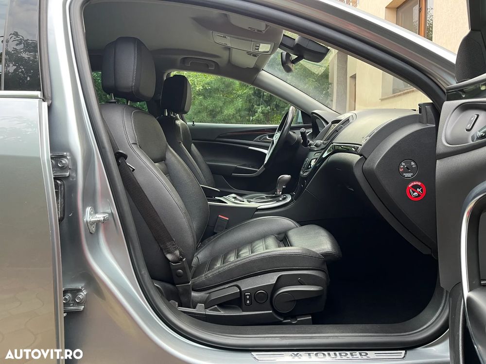 Opel Insignia 2.0 Bi Turbo CDTI 4x4 Sports Tourer Aut. - 10