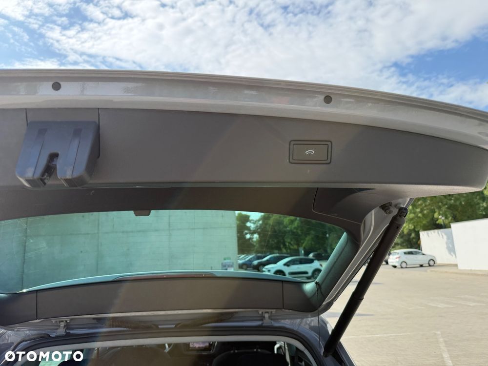 Volkswagen Tiguan 1.5 TSI EVO Life - 30