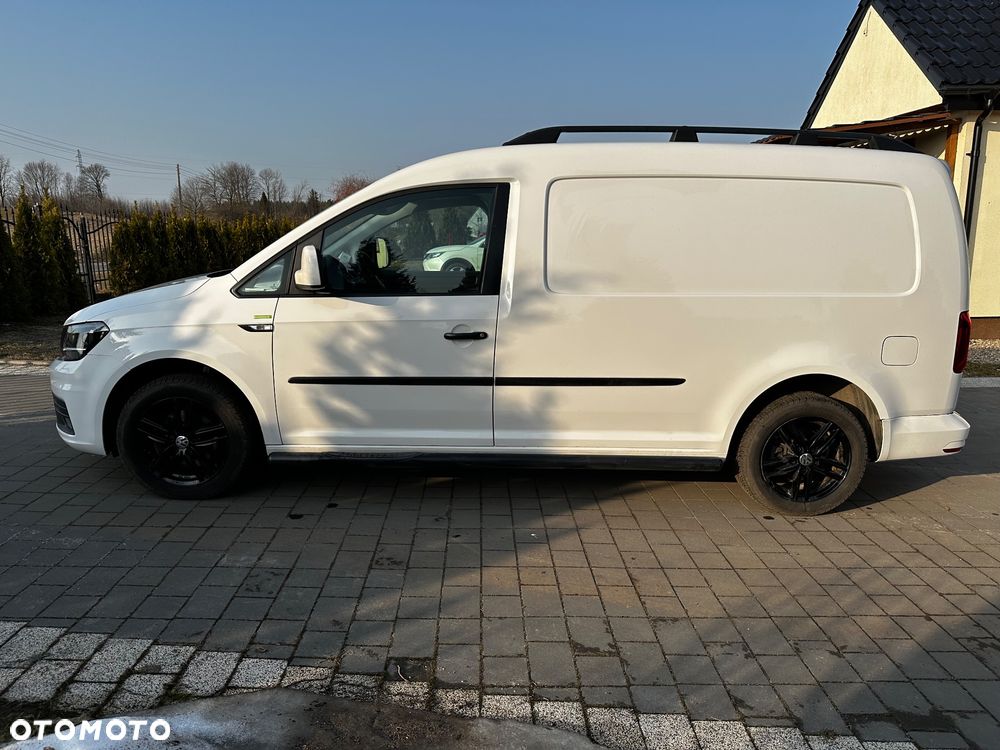 Volkswagen Caddy Maxi - 12