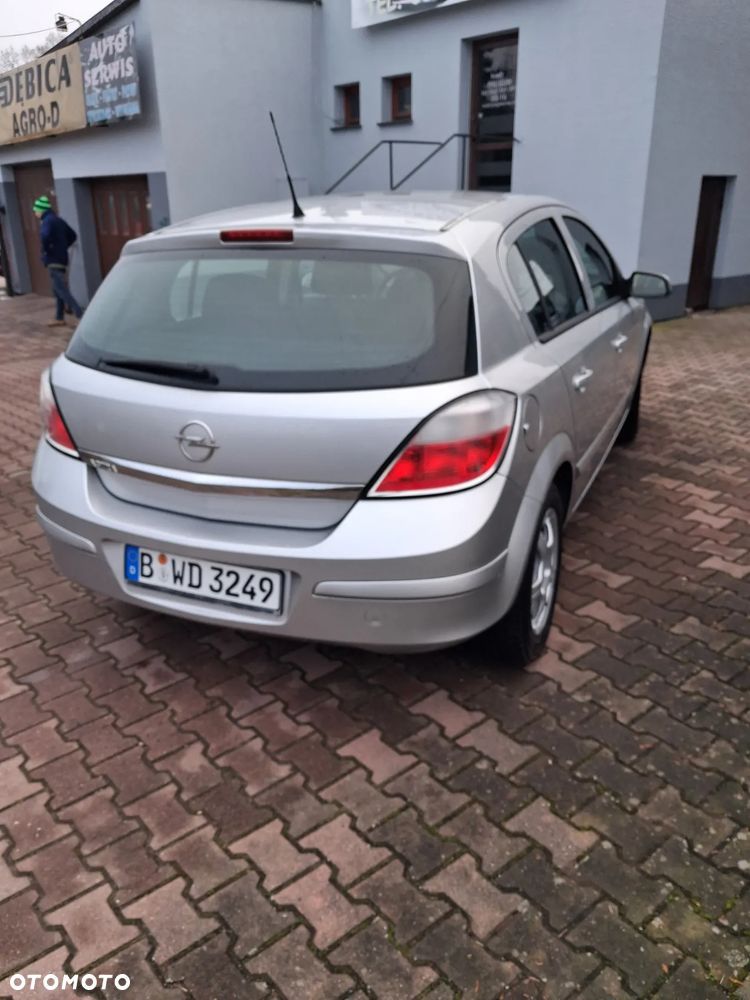 Opel Astra - 10