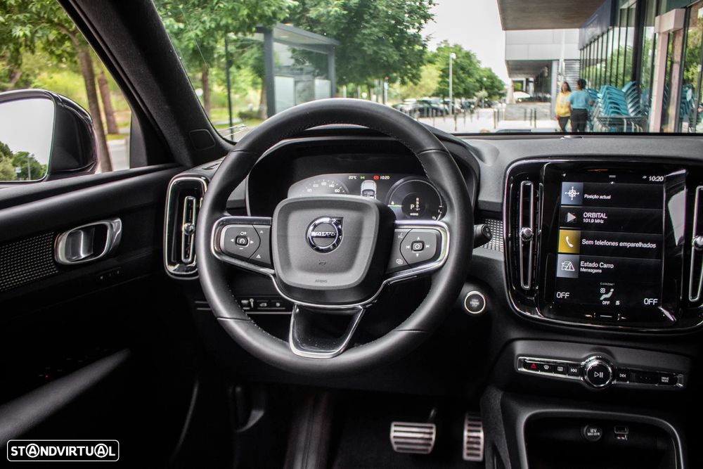 Volvo XC 40 1.5 T4 PHEV R-Design - 32