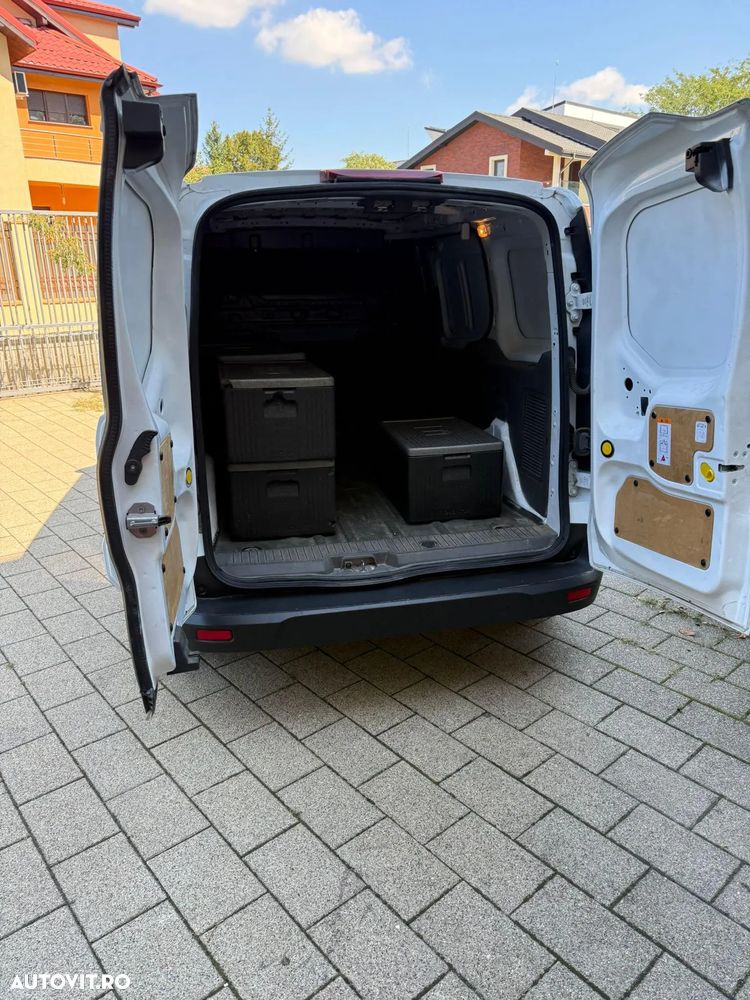 Ford Transit Connect - 6