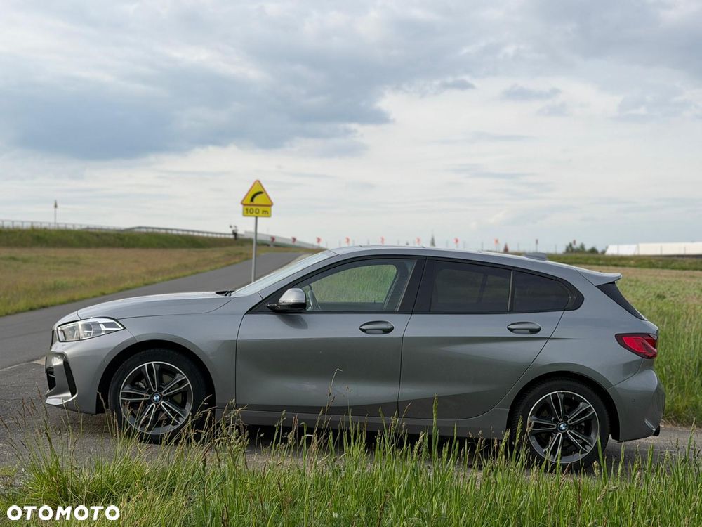BMW Seria 1 118i M Sport - 5