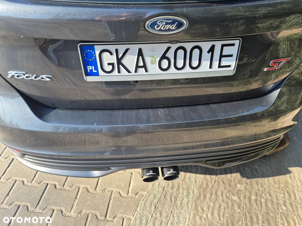 Ford Focus ST - 19