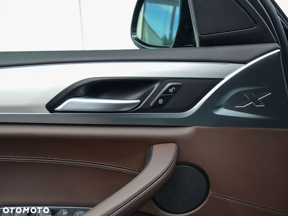 BMW X4 - 21