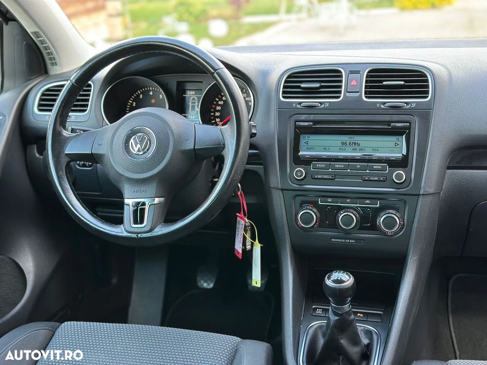 Volkswagen Golf 1.4 Style - 11