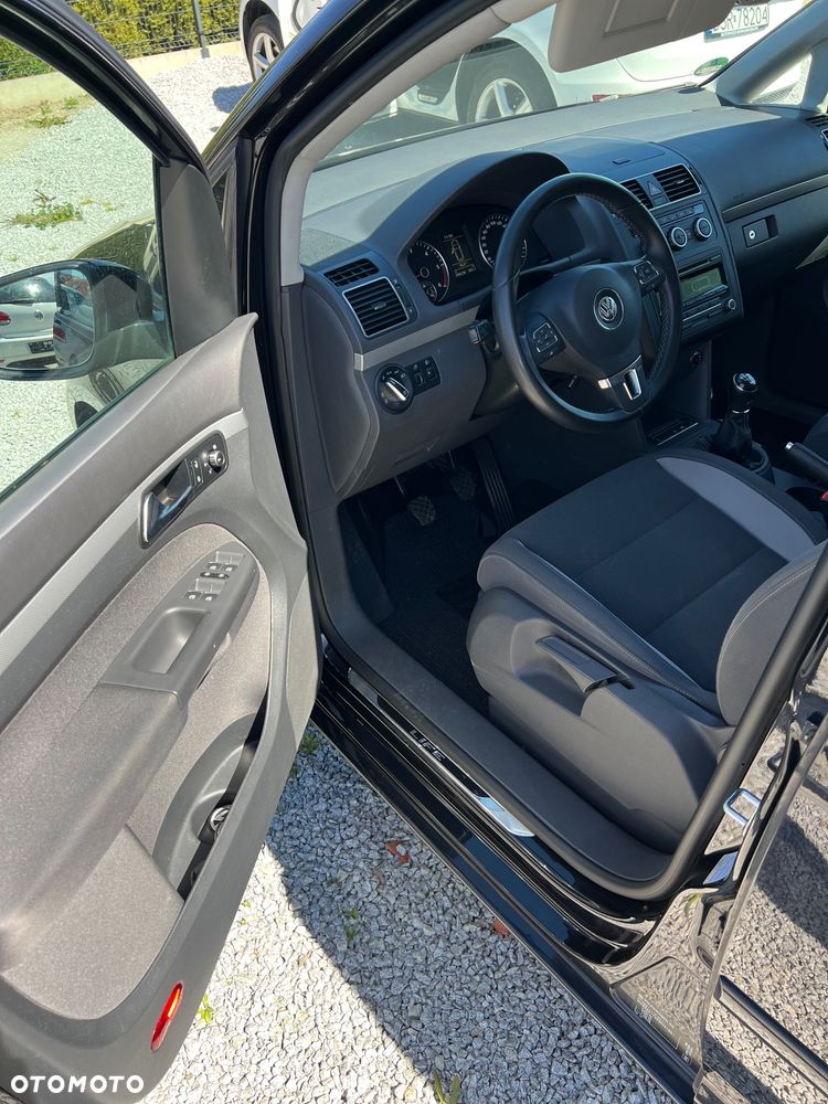 Volkswagen Touran 2.0 TDI DPF Life - 10
