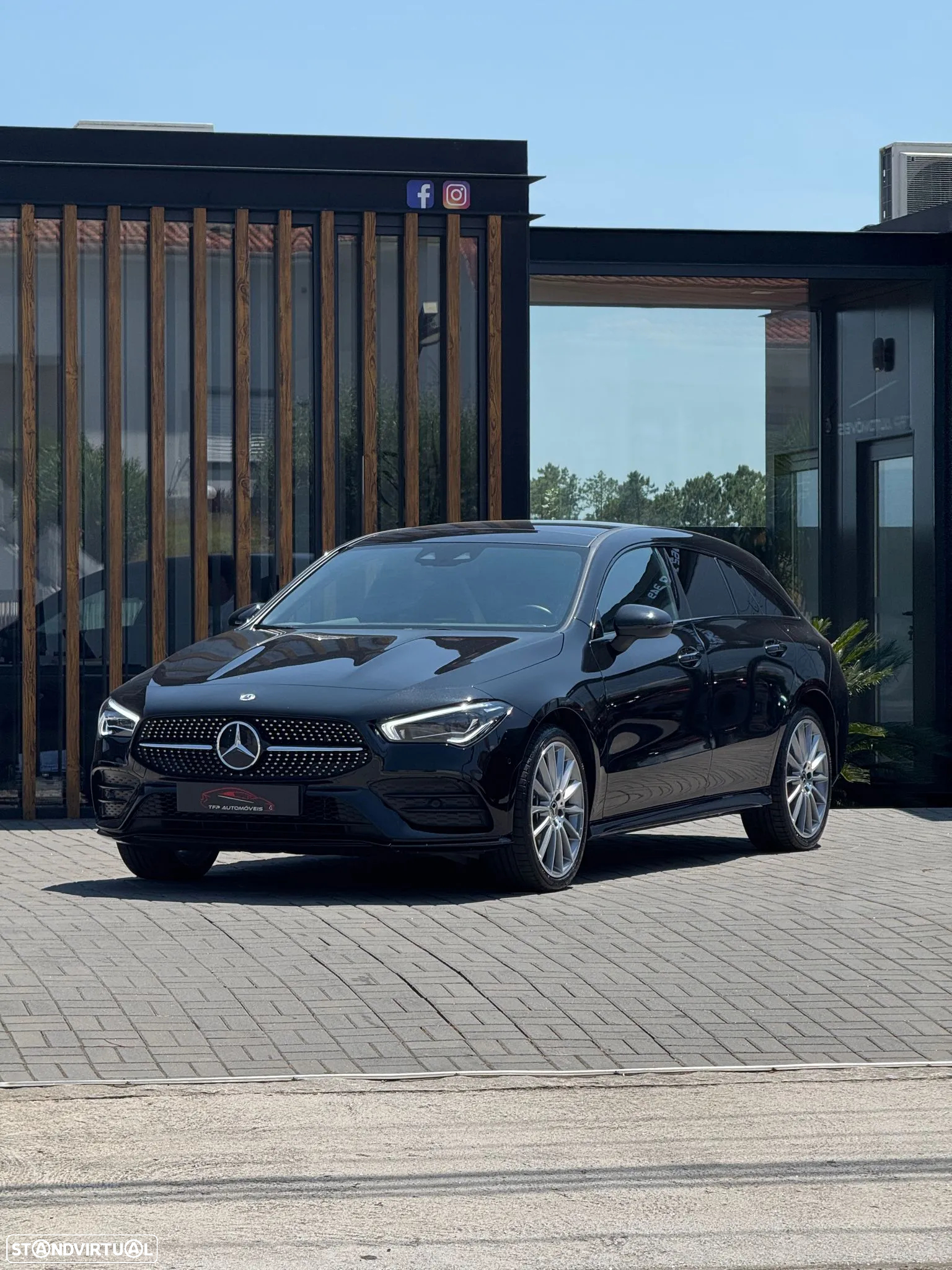 Mercedes-Benz CLA 250 e Shooting Brake AMG Line - 4