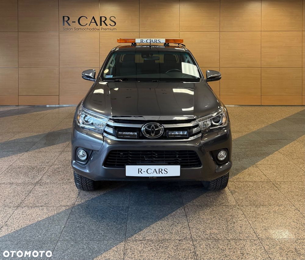 Toyota Hilux 2.4 D-4D Double Cab SR 4x4 - 5